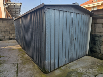 Box auto in lamiera 6,00 x 2,5 mt