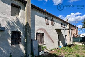 ABITAZIONE DA RISTRUTTURARE