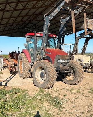 Trattore Case MXU 115 