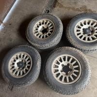 Gomme complete suzuki (cromodora wheels)