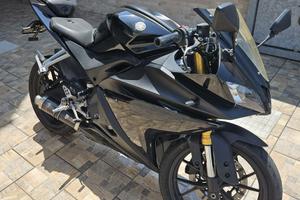 Yamaha yzf r125