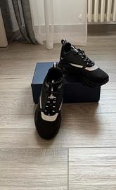 Dior b22