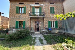 CASA INDIPENDENTE A ORVIETO