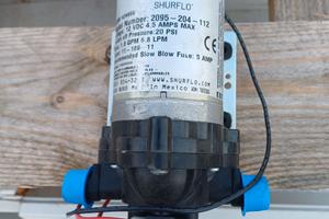 pompa shurflo