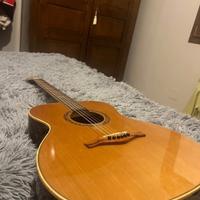 Chitarra acustica elettrificata Eko Mia IV Series