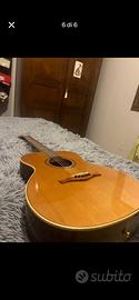 Chitarra acustica elettrificata Eko Mia IV Series
