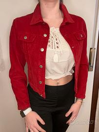 Giacca rossa in velluto a coste effetto vintage