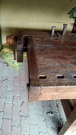 Banco da falegname con pressa