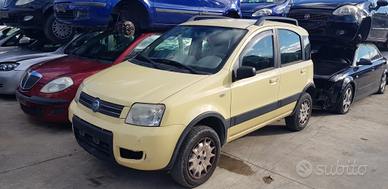 Fiat Panda 1.250 4X4 Climbing benzina del 2004