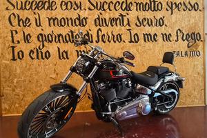 Harley Davidson FXBR Softail Breakout 117"