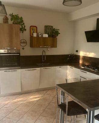 Cucina Stosa completa, perfetta