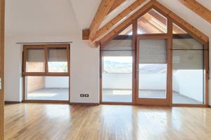 Monolocale con terrazza e garage