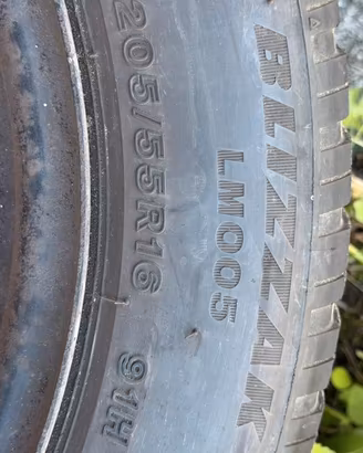 Gomme invernali 205/55 R16 BRIDGESTONE BLIZZAK