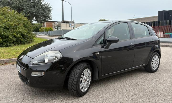 Fiat Grande Punto Lounge 1200 cc Neopatentati
