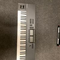 Native Instruments Komplete Kontrol S61 MK2