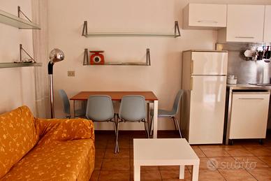 Monolocale in via albenga : 330 euro