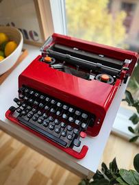 OLIVETTI VALENTINE del 68