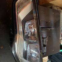 Proiettore + volande e centralina sudi A3