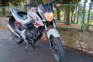 Honda CBF 125 - 2016