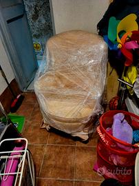 poltroncina a pozzetto 