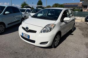 Toyota Yaris 1.0 Benzina Neopatentati