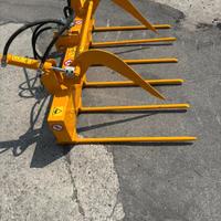 B49 - Benna letame richiudibile hidraulica