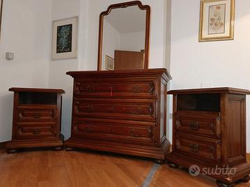 Comò Comodini e specchiera Mazzantica Vintage