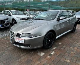 Alfa Romeo GT 1.9 JTDM 16V Sport