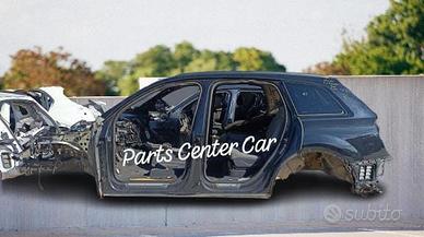 Scocca per taglio lamierati Audi Q7 (2022)