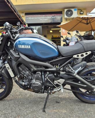 Yamaha XSR 900 Custom