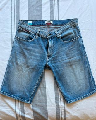 BERMUDA TOMMY JEANS