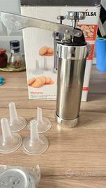 Spara biscotti a mano con 19 trafile