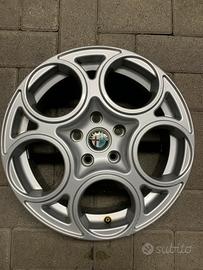 Cerchi in lega Alfa Romeo
