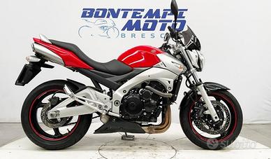 SUZUKI GSR 600