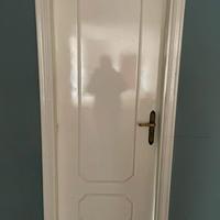 PORTE DA INTERNO BIANCHE E ANTE BALCONI IN LEGNO