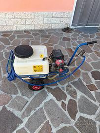 Carrello per irrorazione e diserbo