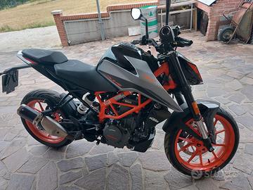 KTM DUKE 390 2022- 3647 km