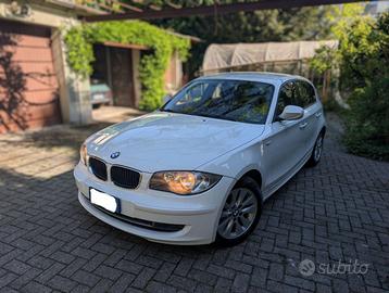 BMW 120i Serie 1 E87 (2010)