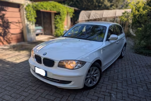 BMW 120i Serie 1 E87 (2010)