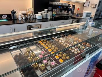 Bar pasticceria con laboratorio - no ristorante
