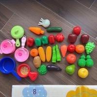 Set gioco 33 pezzi frutta e verdura, pentoline