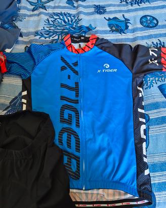 abbigliamento bici da corsa