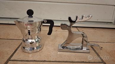 Moka caffe alessi e schiaccianoci cucina