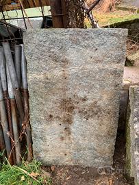 Soglie gradini pietra beole cubetti porfido rosso