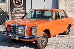 MERCEDES W115 \8 200D - RESTAURO DA ULTIMARE