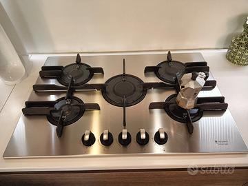 Piano cottura + Lavello Franke