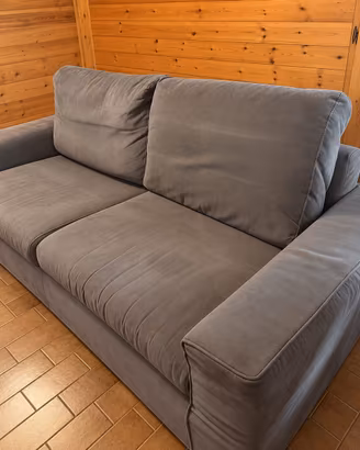 Divano 2 posti maxi 200 cm – Pari al nuovo