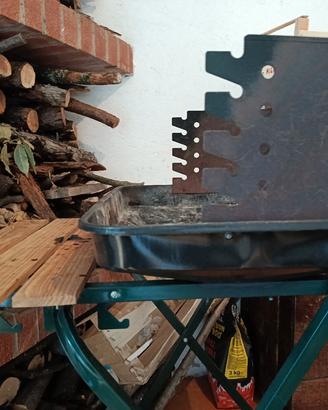 grill chiudibile portatile con ruote 