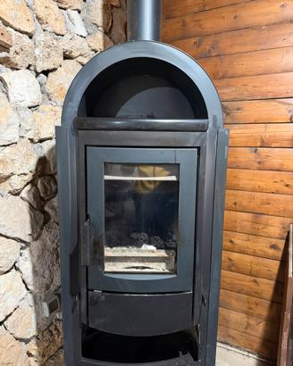 Stufa a legna La Nordica