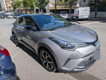 TOYOTA C-HR Style PACCO BATTERIE NUOVO!